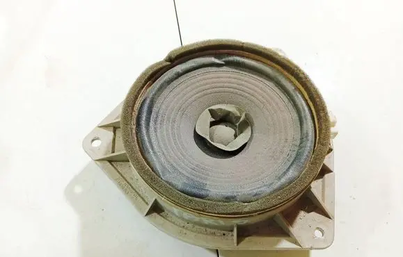 Toyota Yaris Front door speaker 8616052070