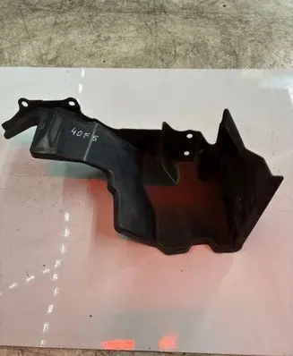 Mitsubishi L200 Intercooler air guide/duct channel 