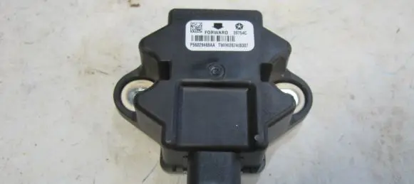 Jeep Grand Cherokee ESP acceleration yaw rate sensor P56029469AA