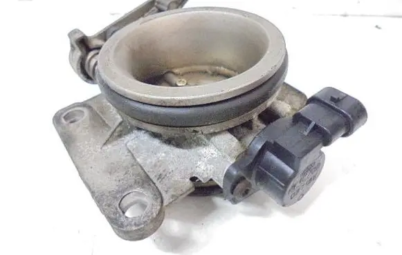 Renault Thalia I Electric throttle body valve 7700875435