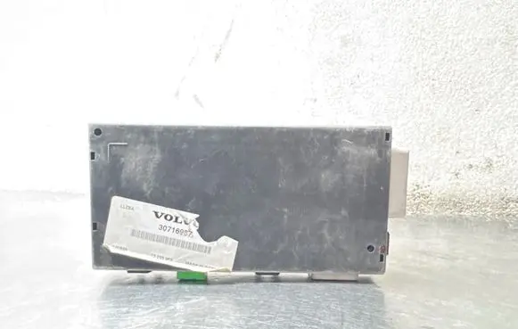 Volvo XC60 Tow bar trailer control unit/module 30716987 58299069