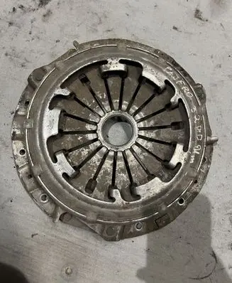 Mitsubishi Pajero Pressure plate 