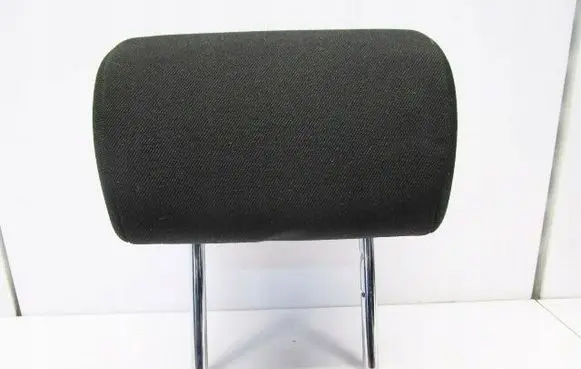 Skoda Octavia Mk2 (1Z) Rear seat headrest 