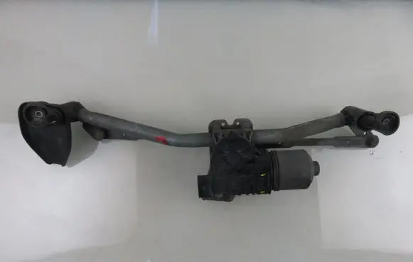 Opel Astra H Front wiper linkage 3397020632 13111211 0390241538