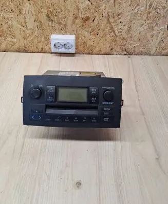 Toyota Corolla Verso E121 Radio/CD/DVD/GPS head unit 8612013060B0 CQTS7170A EA031755