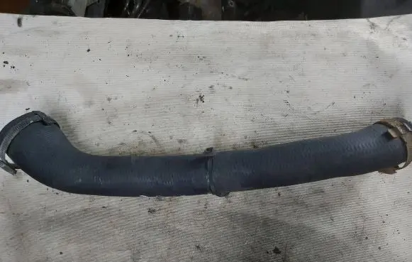 Ford Galaxy Intercooler hose/pipe