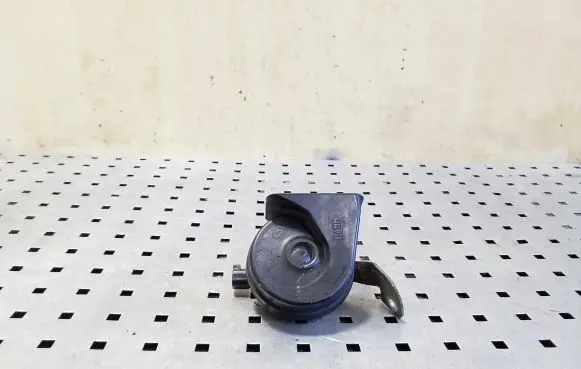 Volvo V40 Horn signal 31283383IT 31283383