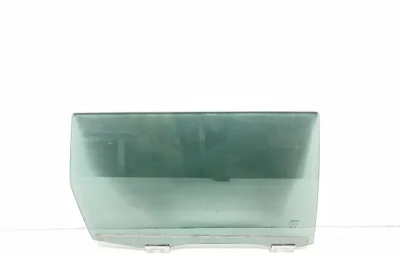 Volvo V70 Rear door window glass