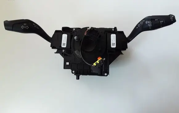 Ford Focus Wiper turn signal indicator stalk/switch F1ET13N064AC