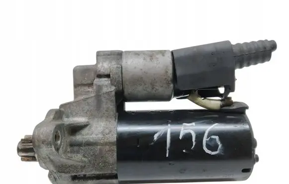 Volkswagen Golf V Starter motor 0001123016