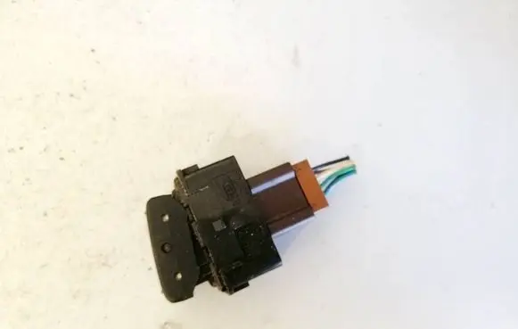 Nissan Note (E11) Seat heating switch 