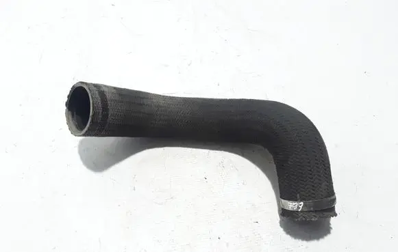 Volvo S40, V40 Intercooler hose/pipe 30874799