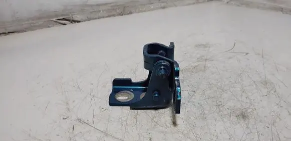 Rear door upper hinge