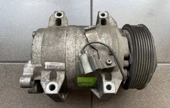 Volvo V70 Air conditioning (A/C) compressor (pump) 506011-9731