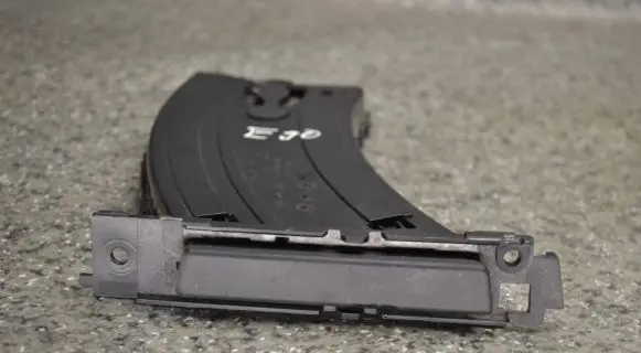 BMW 3 E90 E91 Cup holder 7127462
