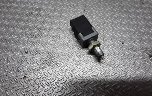 KIA Picanto Brake pedal sensor switch