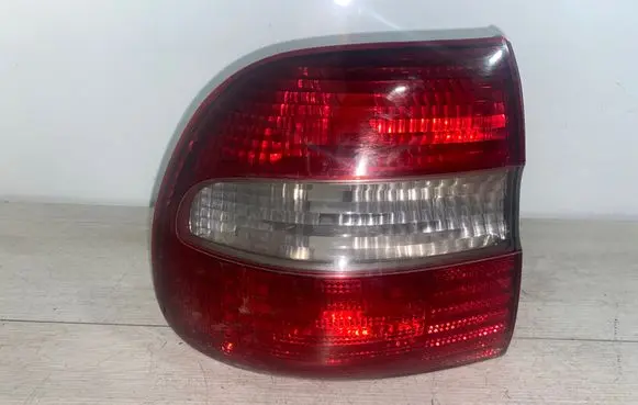 Volvo S40, V40 Rear/tail lights 30887333 285901