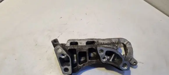 Ford Focus Engine mounting bracket FM5Q6030
