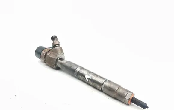 Fuel injector