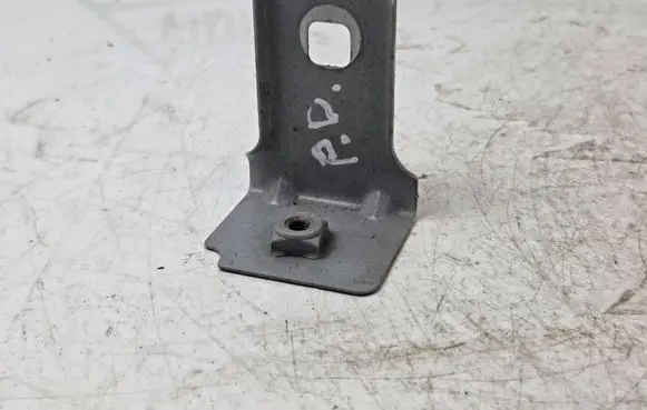 Nissan NV300 Fender mounting bracket 5032R 0120