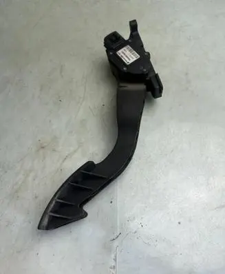 Rover 75 Accelerator throttle pedal KR0401466 P00061A001 034731
