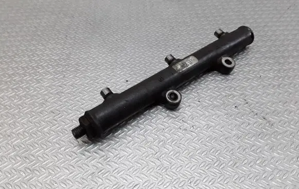 Jaguar XF X250 Fuel main line pipe 4R8Q90280BC