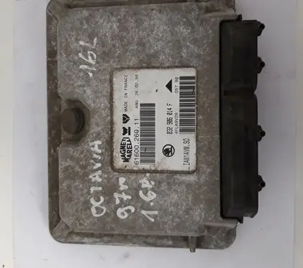 Skoda Octavia Mk1 (1U) Engine control unit/module 032906014F 6160026011