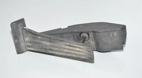 BMW X5 E53 Accelerator throttle pedal 6756492