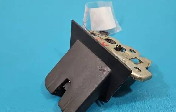 Audi A4 S4 B8 8K Tailgate/trunk/boot lock/catch/latch IMPRK1530949