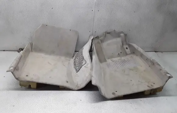 Mercedes-Benz E W211 Front floor carpet liner 