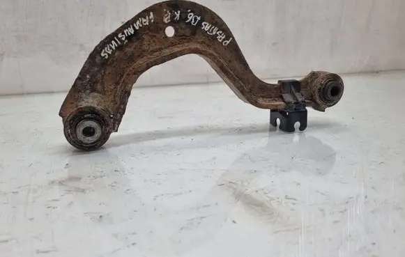 Volkswagen PASSAT B6 Rear control arm