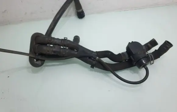 Audi Q5 SQ5 Heater radiator pipe/hose 8R0819350