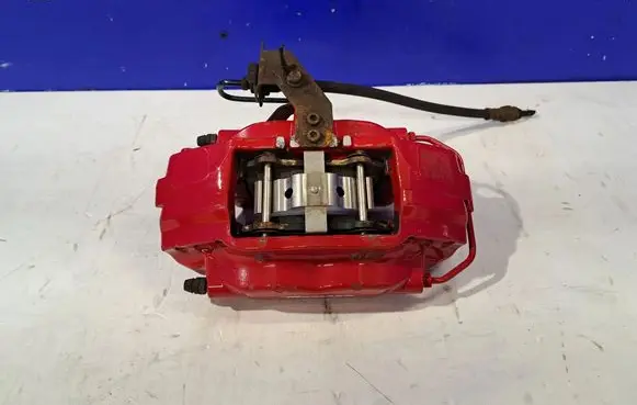 Maserati Ghibli Rear brake caliper C068