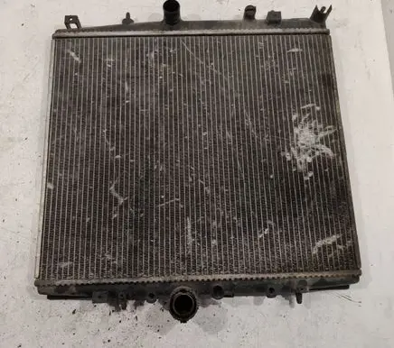 Coolant radiator