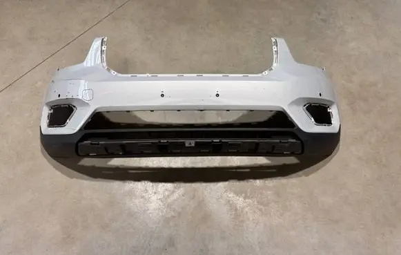 Volvo XC40 Front bumper 31449359