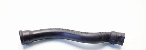Volkswagen PASSAT B4 Breather hose/pipe 028103493S