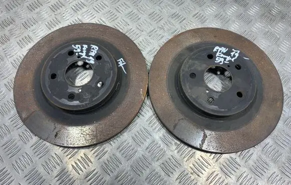 Toyota RAV 4 (XA50) Rear brake disc