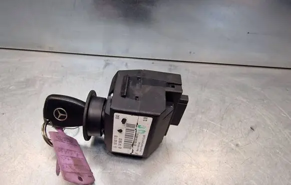 Mercedes-Benz A W169 Ignition lock 1695451108 04156920 001168154140612