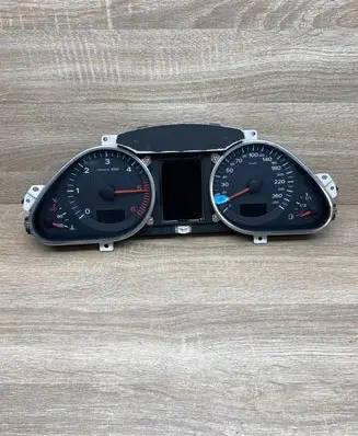 Audi A6 S6 C6 4F Speedometer (instrument cluster) 4F0920900S 4F0910900A
