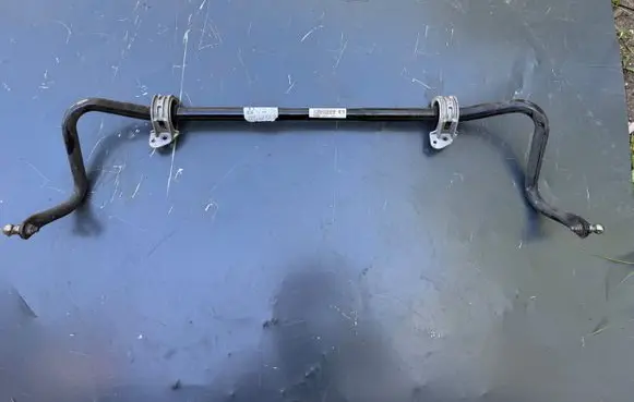 BMW M4 F82 F83 Front anti-roll bar/sway bar 8011850 128706