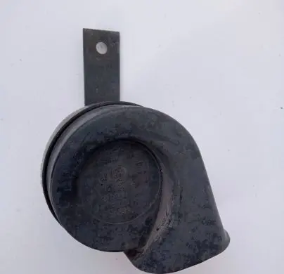 Infiniti Q70 Y51 Horn signal 004035