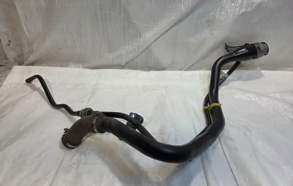 Opel Astra K Fuel tank filler neck pipe 13493916
