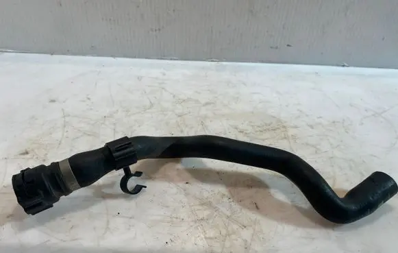 Audi A6 C7 Engine coolant pipe/hose 4G0122293B