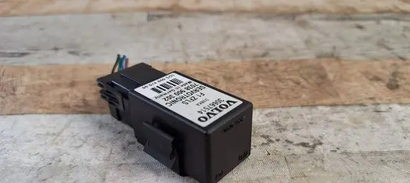 Volvo S80 Other relay 30667514 7038900302 5DS00947000