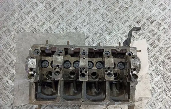Audi A4 S4 B6 8E 8H Engine head 038103373R