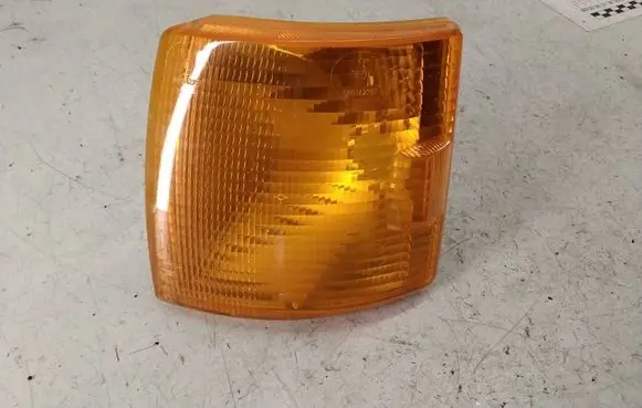 Volkswagen Transporter - Caravelle T4 Front indicator light 6R0142787