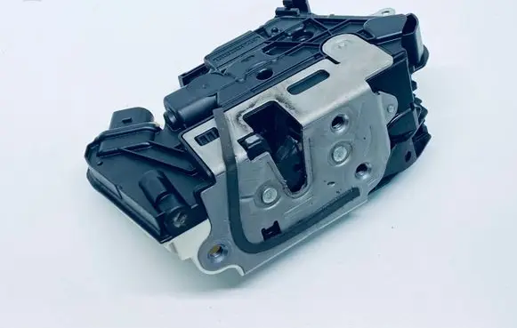 Volkswagen Up Front door lock 1S2837015G