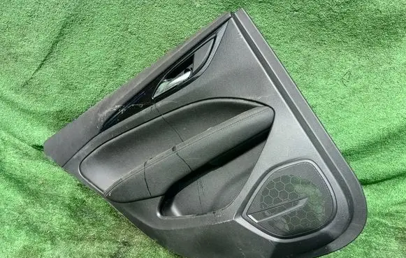 Opel Insignia B Rear door card panel trim 39206305