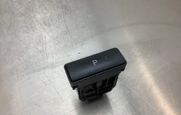 Toyota Prius (XW20) Hand parking brake switch 15A685