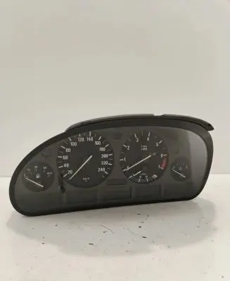 BMW 5 E39 Speedometer (instrument cluster) 62118375669 110008735031 110008735